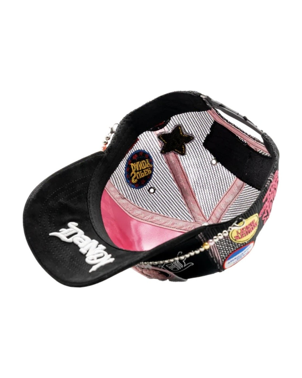 Dandy Hats S.M.D (Self Made Dandy) — interior