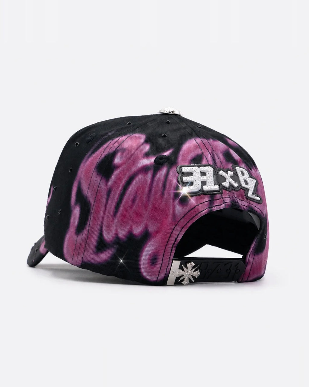 Baez x 31 Hats Buzyone — atrás tres cuartos derecha